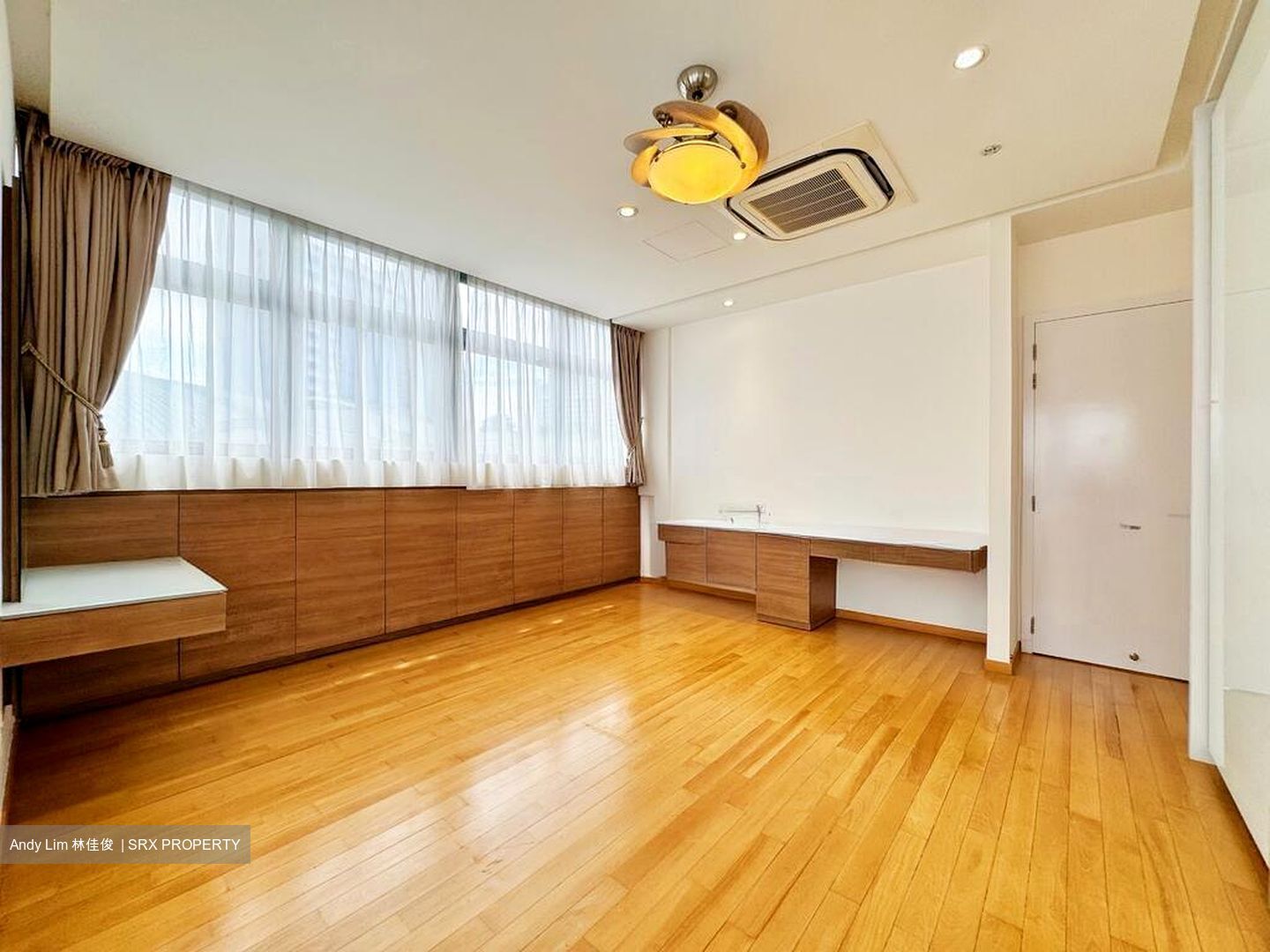 Fernhill Road (D10), Semi-Detached #520248111